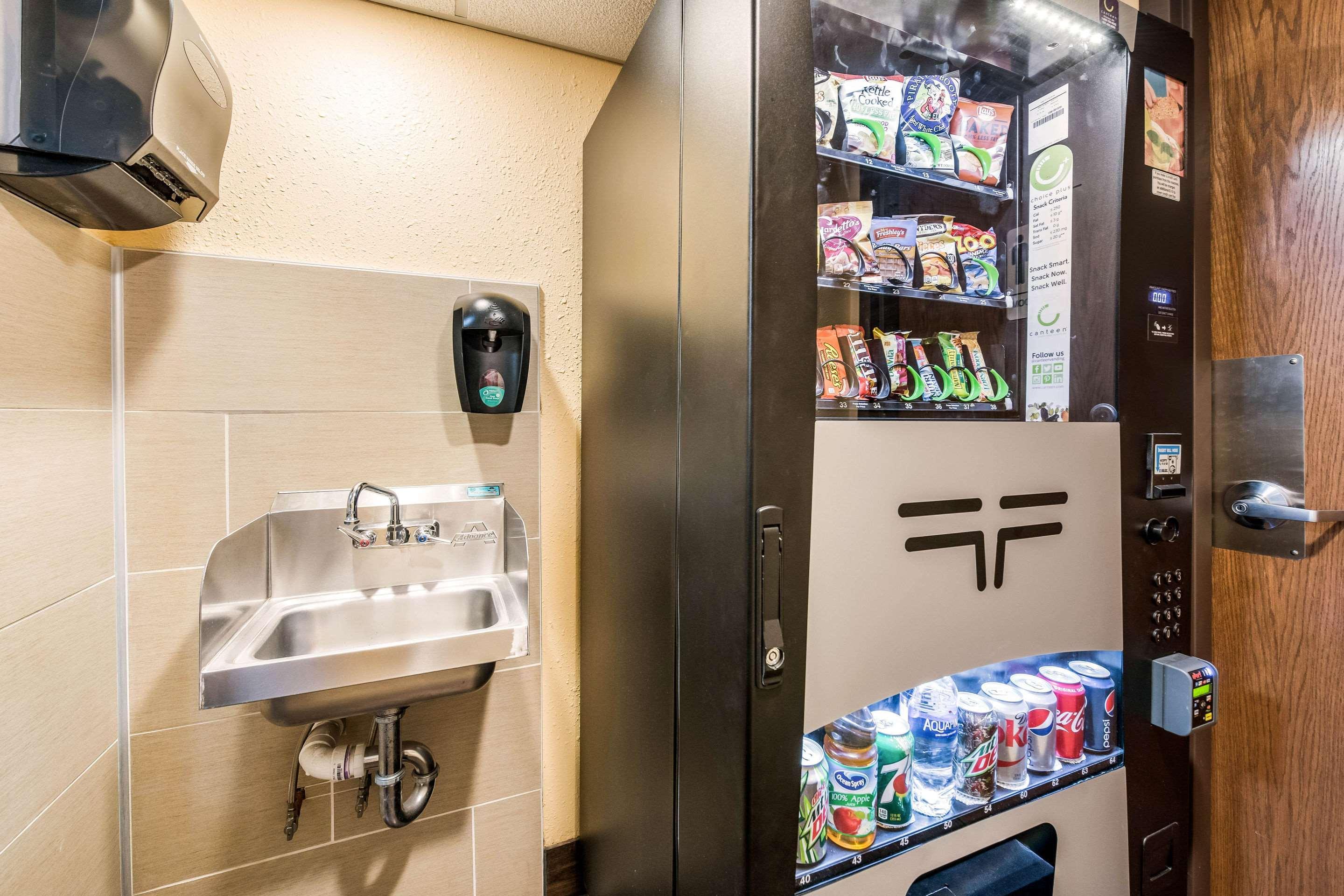 Econo Lodge Mayo Clinic Area Ρότσεστερ Εξωτερικό φωτογραφία